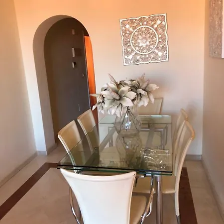 Estrelicia Apartment Marbella